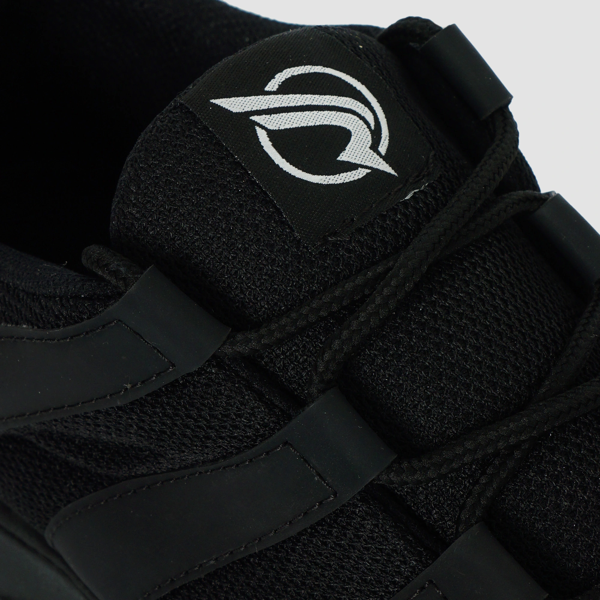 Caiman - Black - Image 4